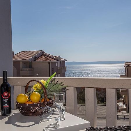 Apartments Kristina Макарска Стая снимка